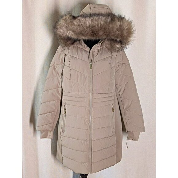 Michael Kors Plus Size Faux-Fur-Trim Hooded Puffer Coat Size 1X (MSRP $340) - Picture 3 of 9